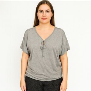 Paperoc Gray Pastel Deep V-neck Womens Top Sz Sm